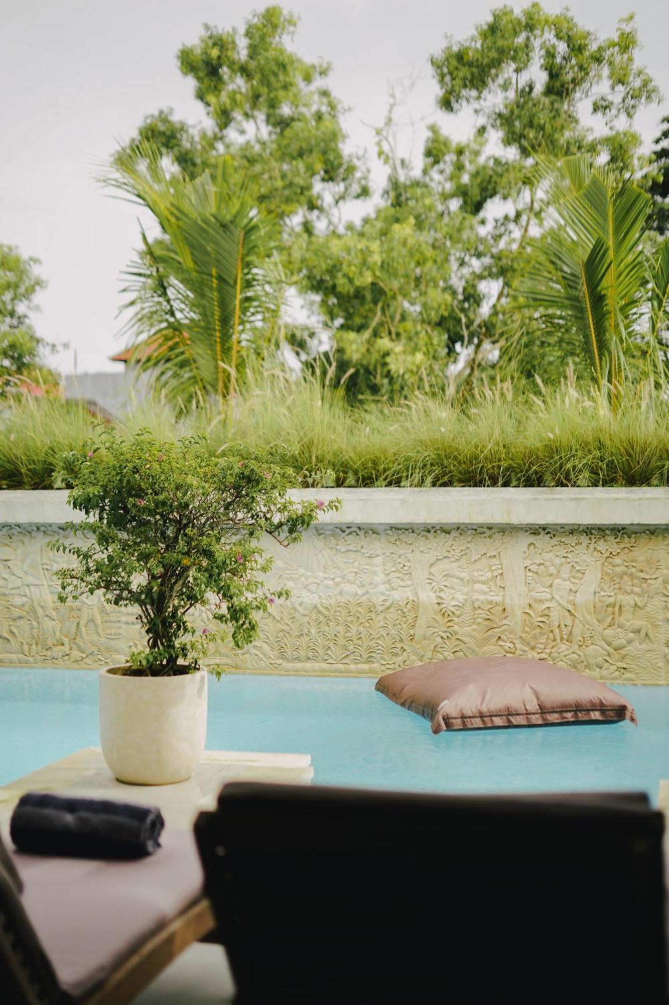 Tropical Villa Senang Uluwatu Zewnętrze zdjęcie